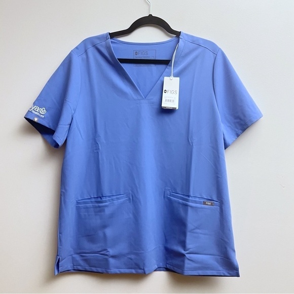 Figs Women’s Casma Three Pocket Short Sleeve Aya Healthcare Scrub Top NWT XL - Picture 1 of 9